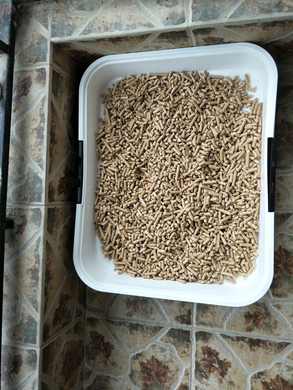 怡亲yoken 天然松木猫砂 (5l)2.8kg 天然环保无粉尘